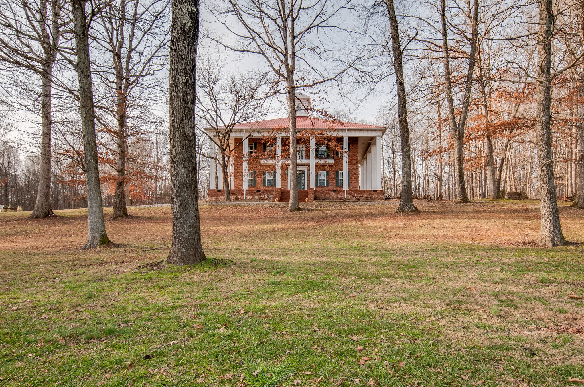 3340 Maxie Jones Road Springfield, TN 37172 - Photo 1 of 51 a front view of a house with a yard