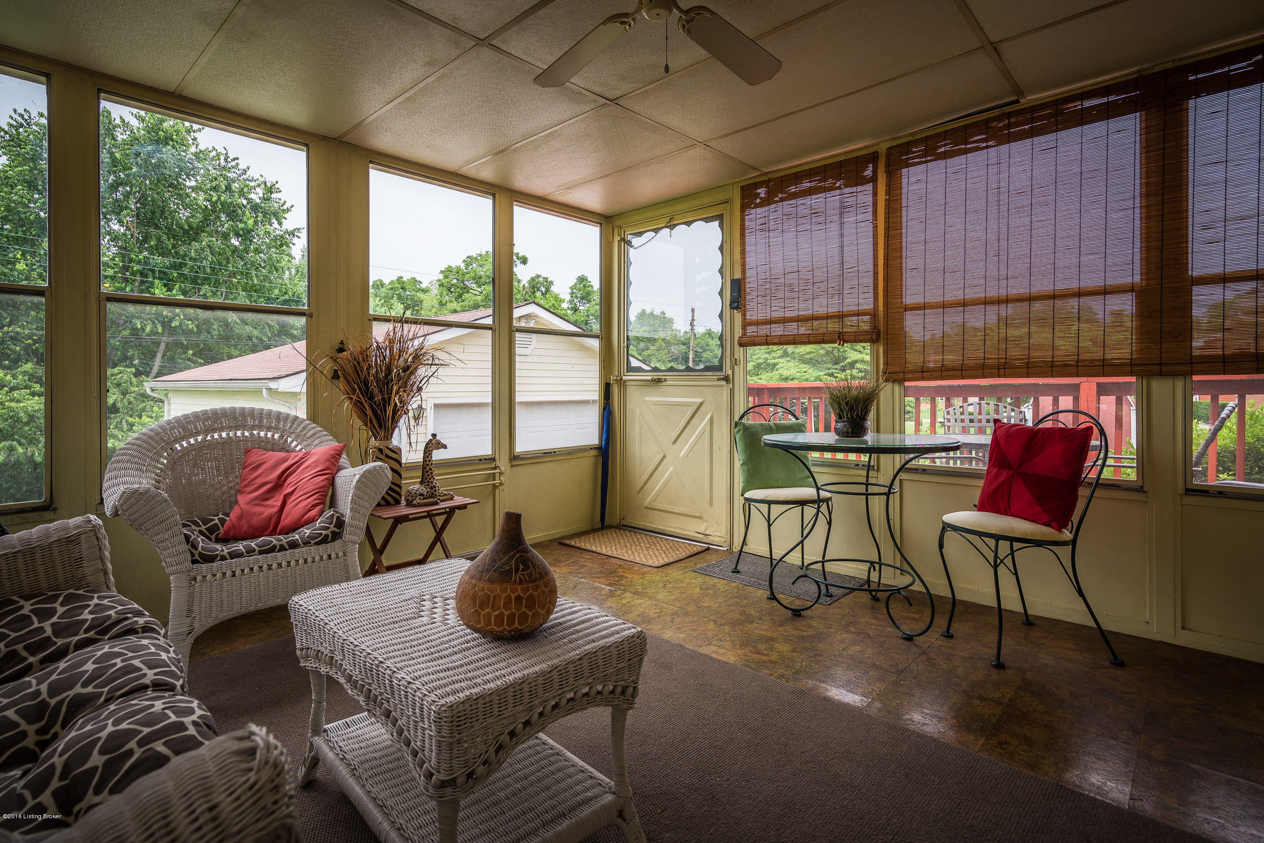5101 Dee Road Louisville, KY 40219 - Photo 22 of 50 20