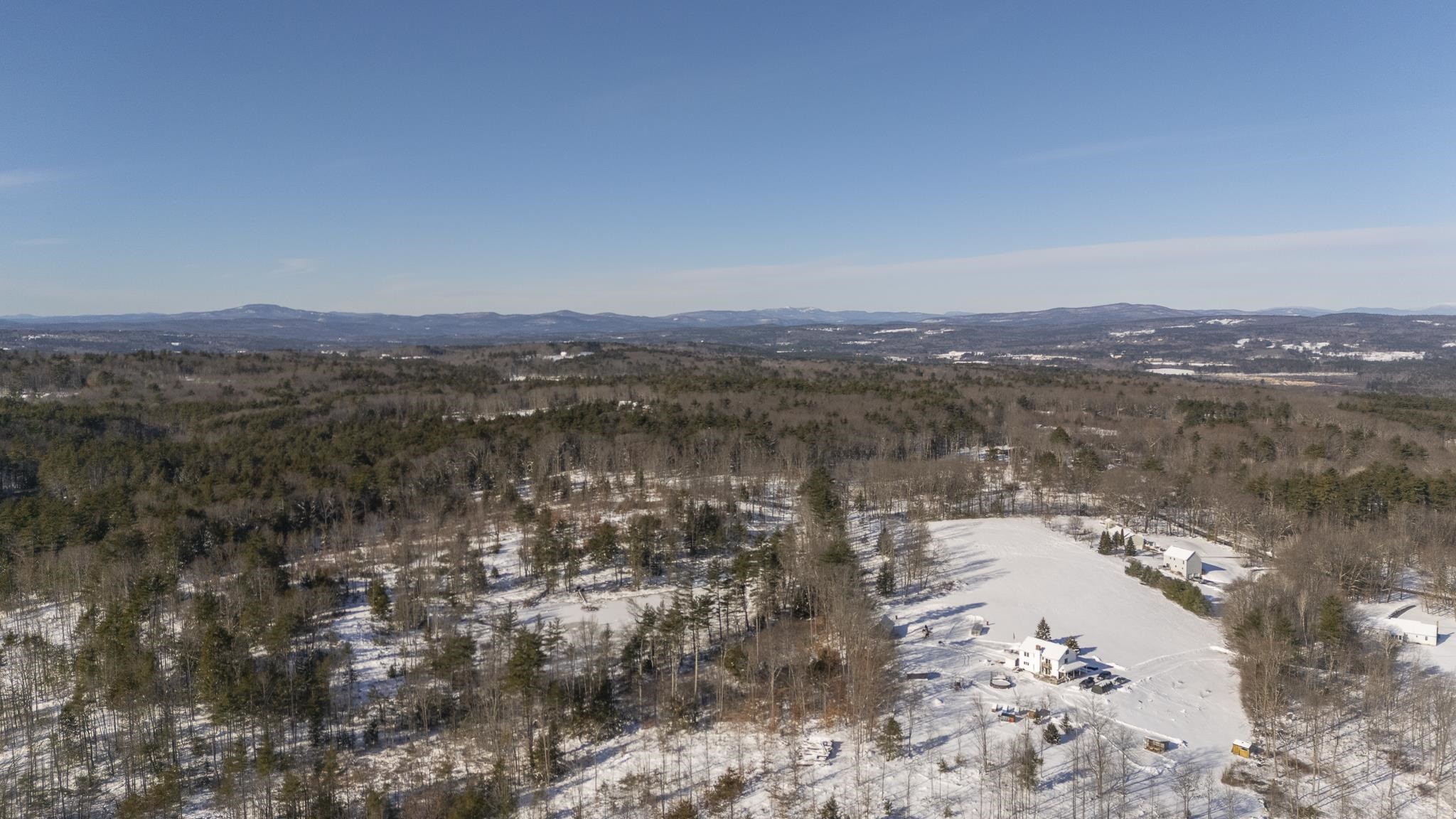 263 Knowles Pond Road Northfield, NH 03276 - Photo 10 of 35 Gallery Image 10