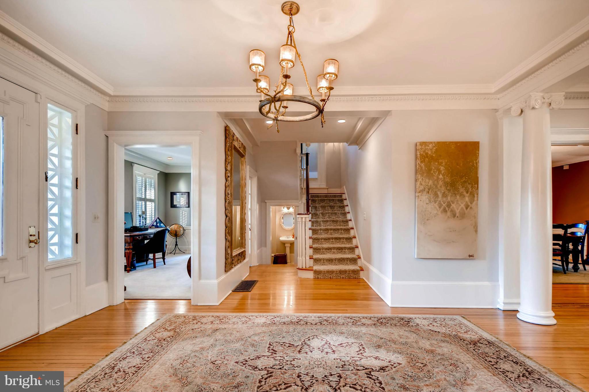 12 Club Road Baltimore, MD 21210 - Photo 5 of 30 Interior (General)