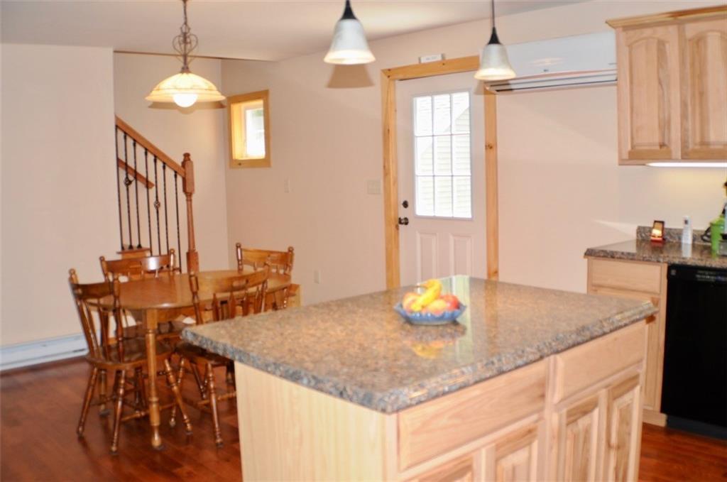 4 Fiddlehead Way Kennebunk, ME 04043 - Photo 12 of 32 Dining area