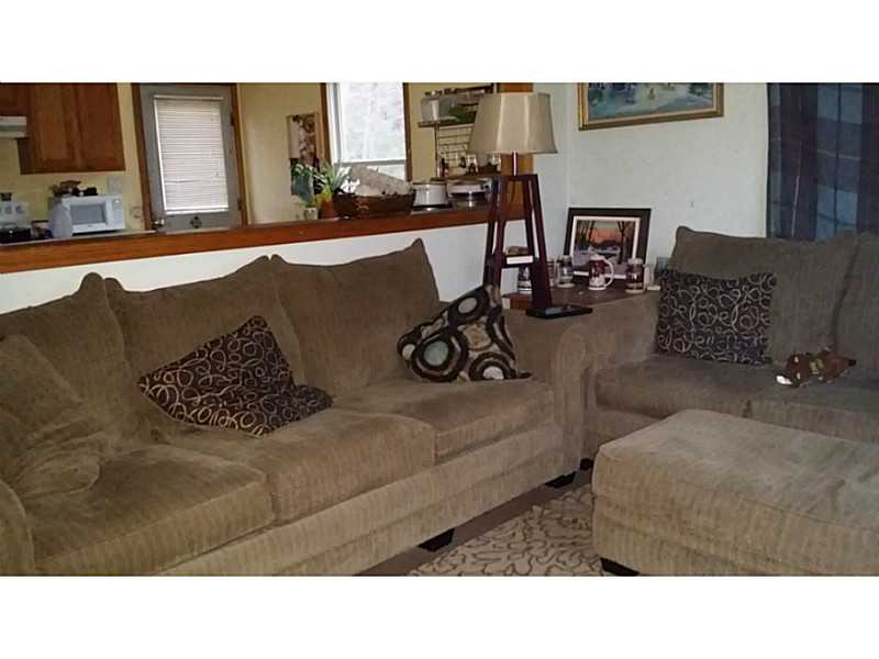400 Gazza Road Burrillville, RI 02839 - Photo 4 of 4 Living Room.