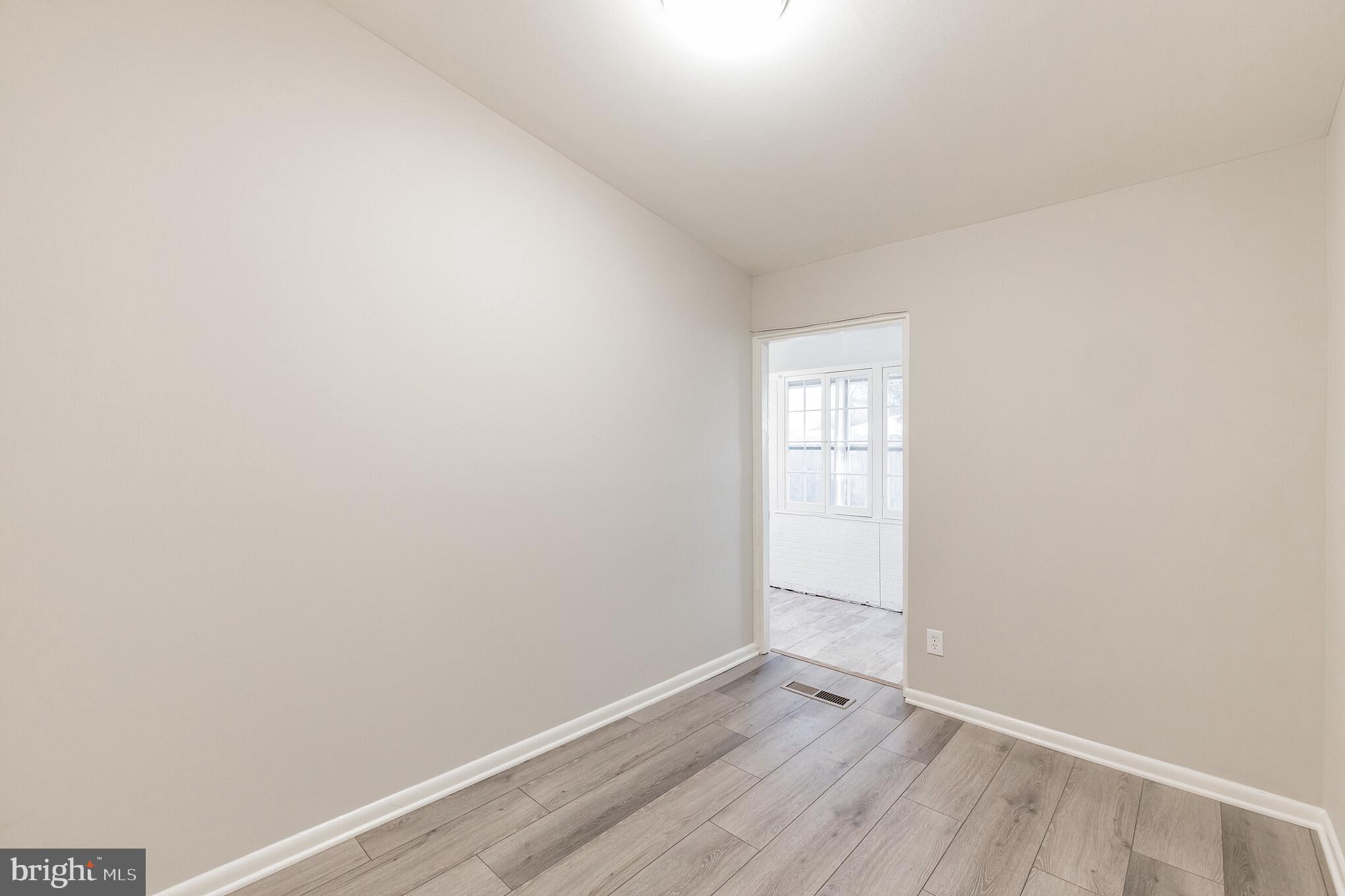 607 Kerwin Road Silver Spring, MD 20901 - Photo 14 of 33