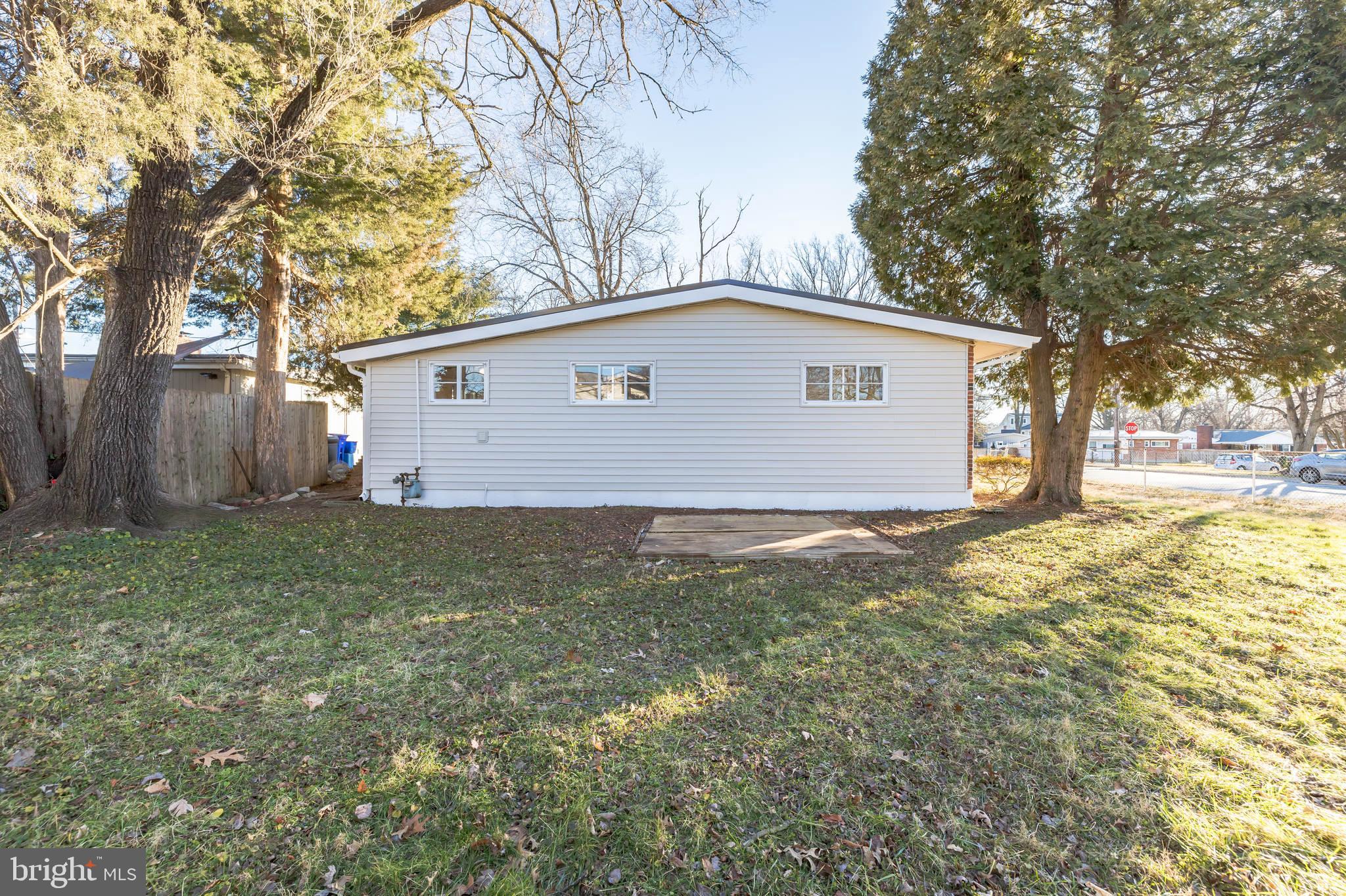 607 Kerwin Road Silver Spring, MD 20901 - Photo 27 of 33