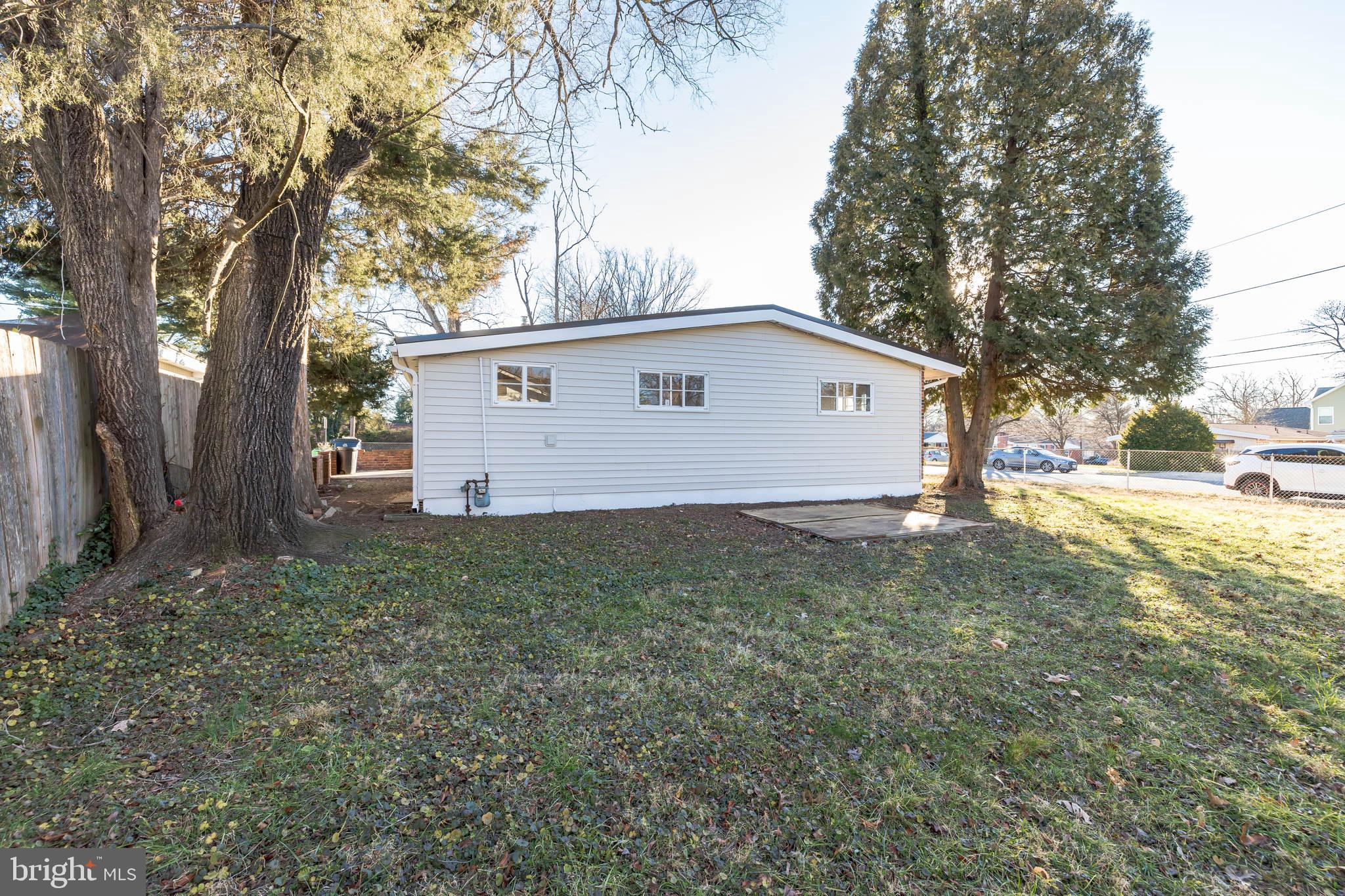 607 Kerwin Road Silver Spring, MD 20901 - Photo 28 of 33
