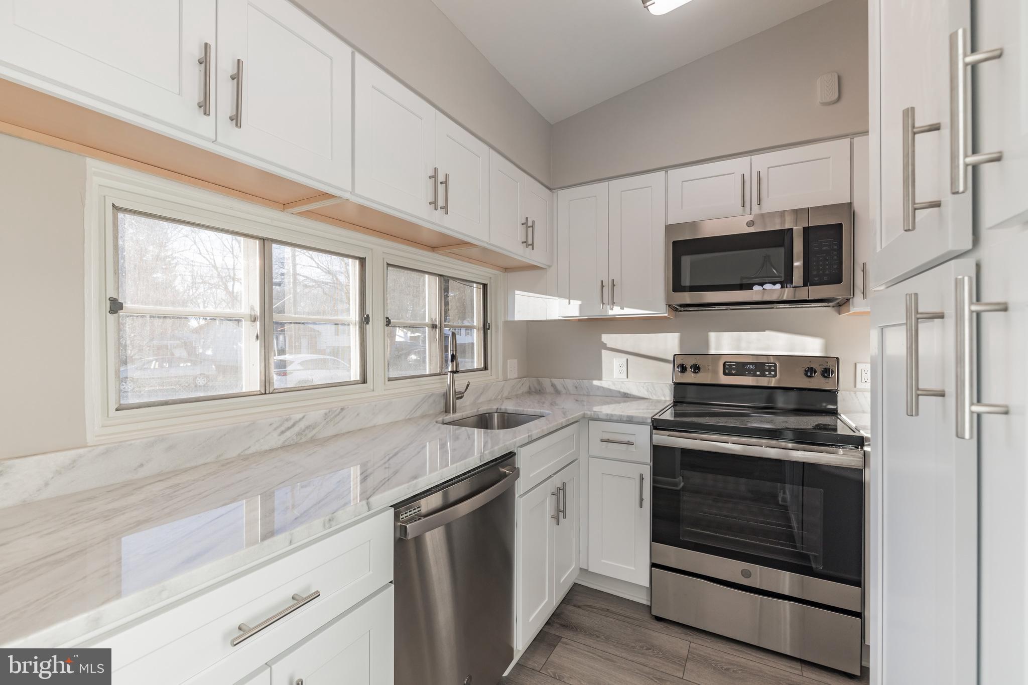 607 Kerwin Road Silver Spring, MD 20901 - Photo 8 of 33