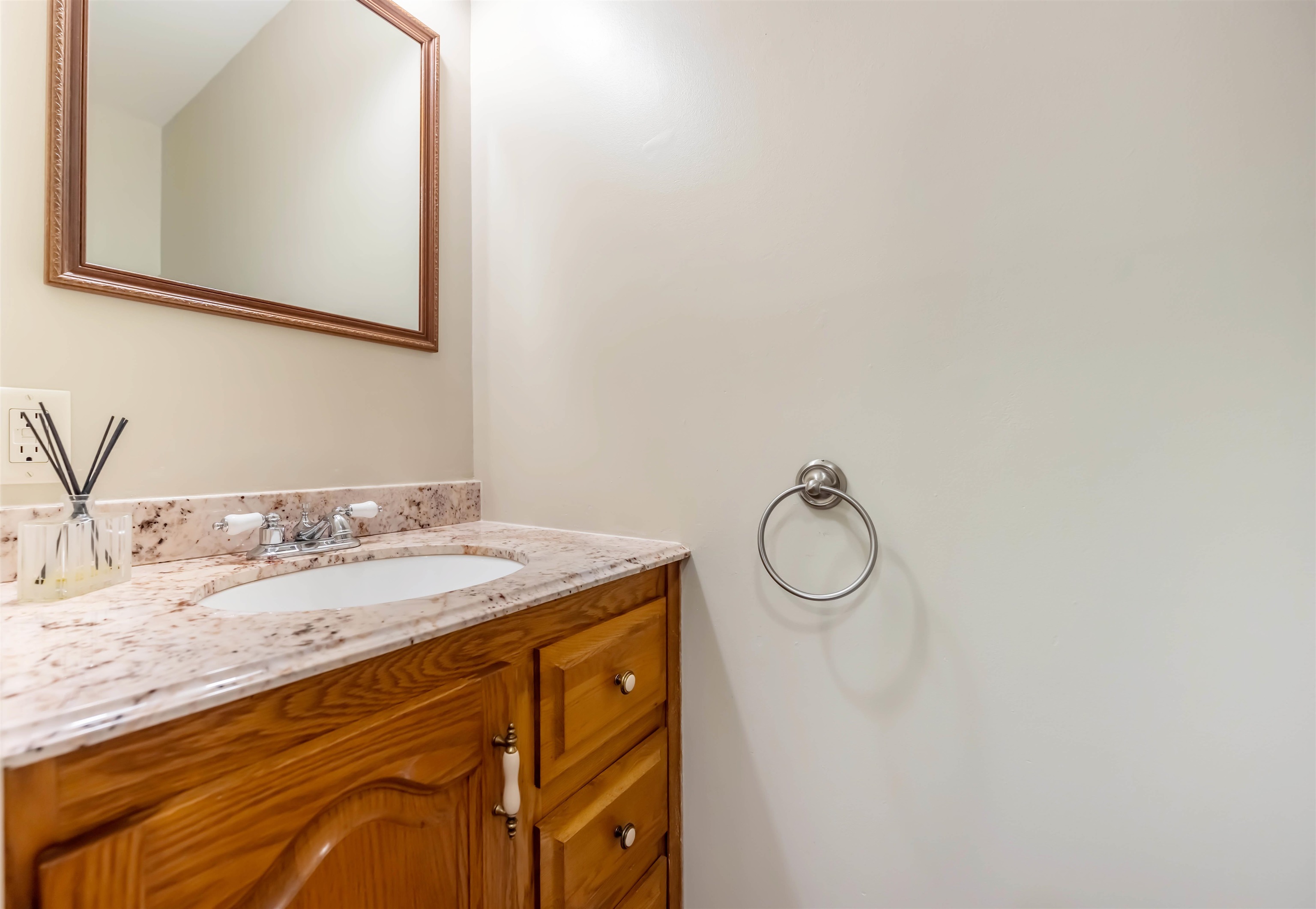 86 Shelburne Road, Unit 86 Merrimack, NH 03054 - Photo 17 of 19