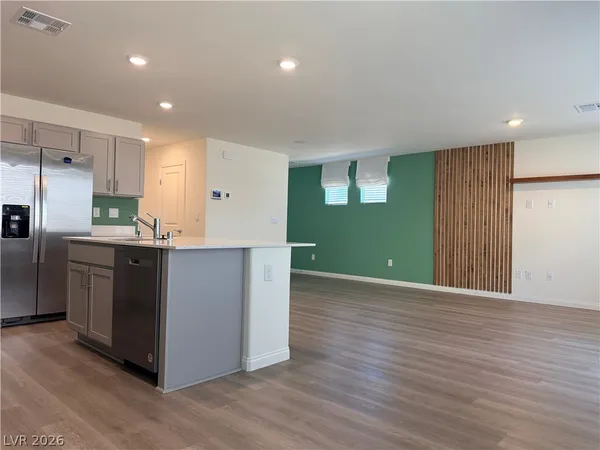 $2,650 | 2626 Blue Dawn Falls Avenue, North Las Vegas, NV 89081