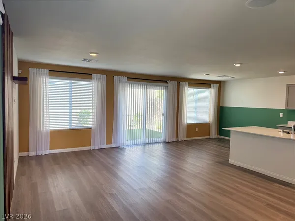$2,650 | 2626 Blue Dawn Falls Avenue, North Las Vegas, NV 89081