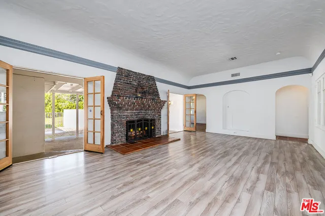 $5,849 | 10440 Johanna Avenue, Shadow Hills, CA 91040