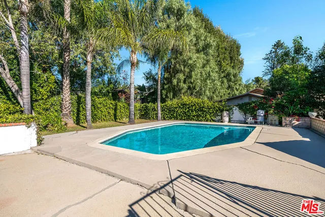 $5,849 | 10440 Johanna Avenue, Shadow Hills, CA 91040