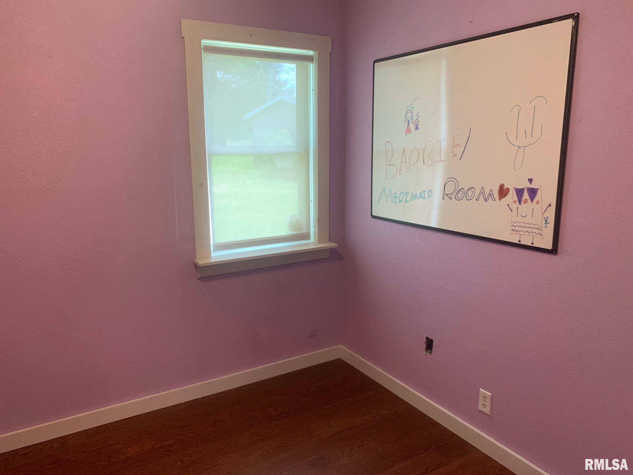 27425 Quarton Road Palmyra, IL 62674 - Photo 17 of 39