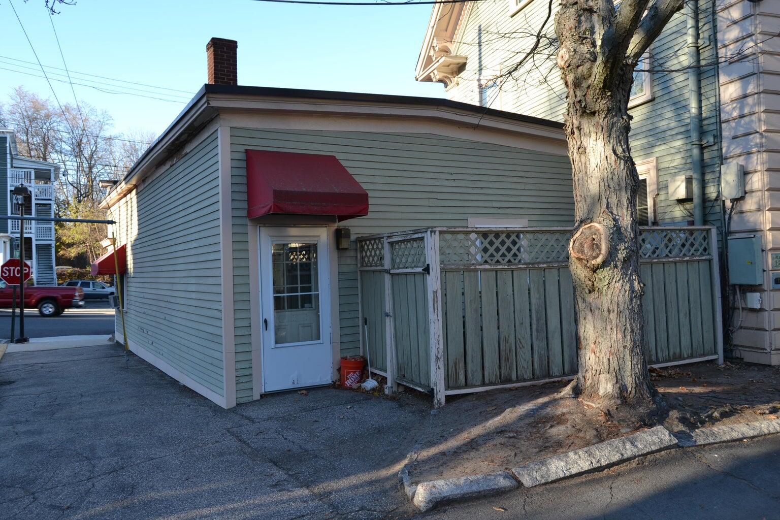 111 Alfred Road Biddeford, ME 04005 - Photo 3 of 11 Back of Property
