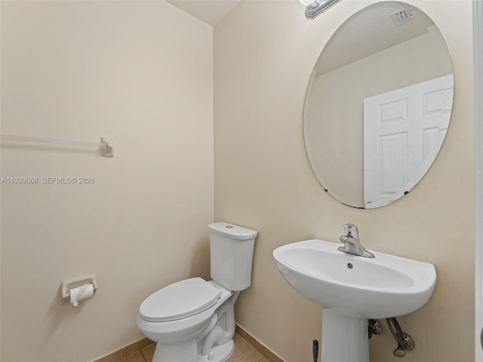 9116 Southwest 227th Terrace Cutler Bay, FL 33190 - Photo 13 of 45