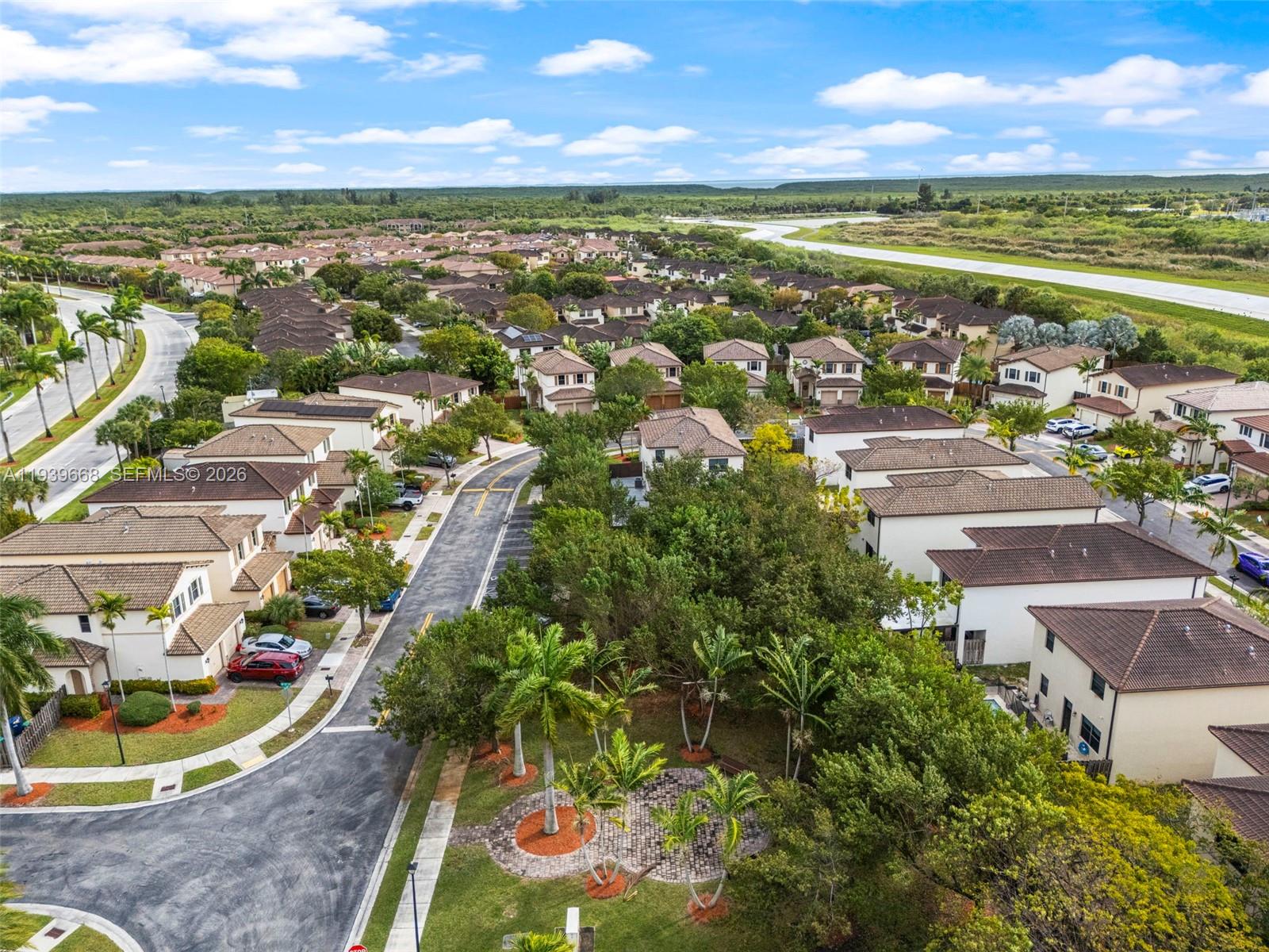 9116 Southwest 227th Terrace Cutler Bay, FL 33190 - Photo 37 of 45