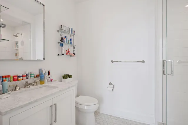 $2,595,000 | 1111 West River Parkway, Unit 31B, Minneapolis, MN 55415