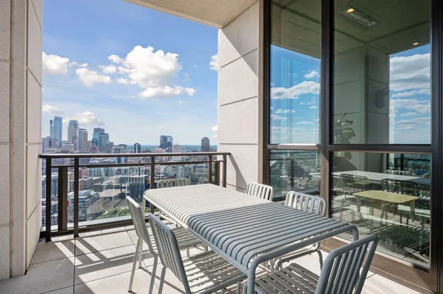 $2,595,000 | 1111 West River Parkway, Unit 31B, Minneapolis, MN 55415