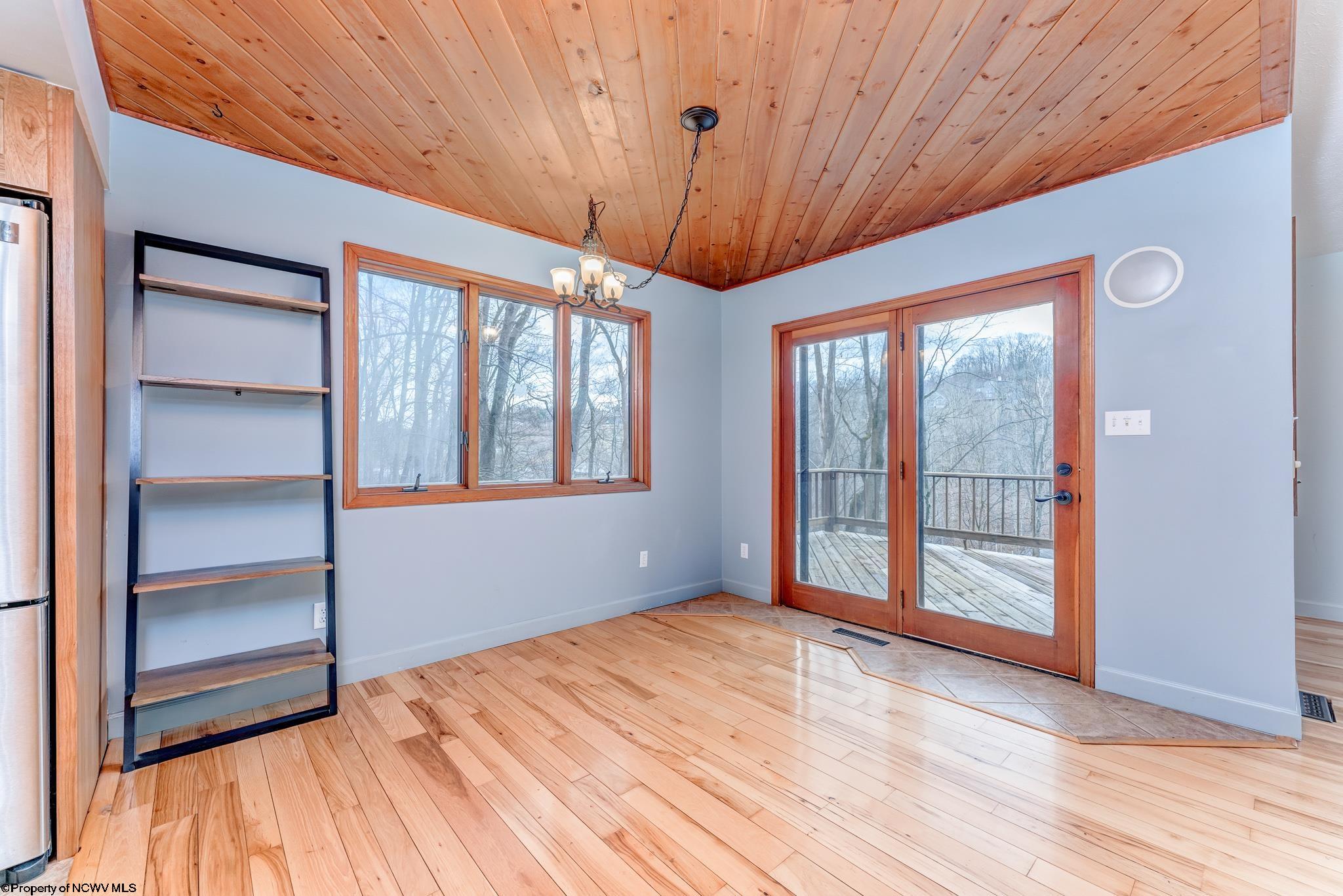 108 Hickory Ridge Road Morgantown, WV 26508 - Photo 8 of 30 Gallery Image 8