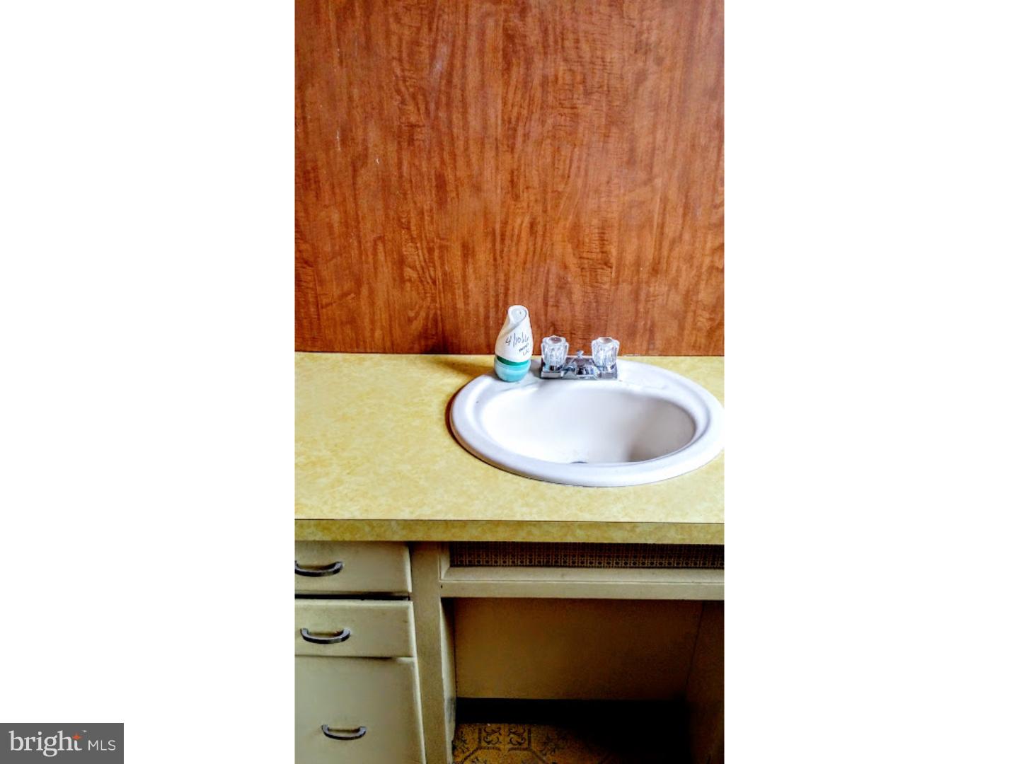 513 Cleveland Avenue Riverside, NJ 08075 - Photo 8 of 13