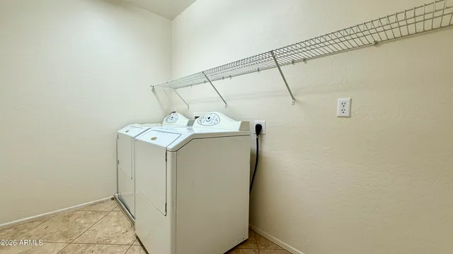 $2,750 | 28072 North Limestone Lane, San Tan Valley, AZ 85143