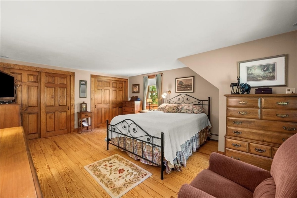 71 East Main Street Middleboro, MA 02346 - Photo 25 of 35