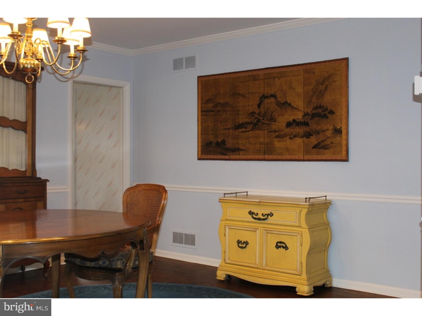 613 Davis Road Cheltenham, PA 19012 - Photo 8 of 25 Dining Room