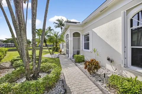 $397,500 | 7669 Rockford Road, Boynton Beach, FL 33472