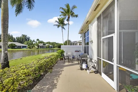 $397,500 | 7669 Rockford Road, Boynton Beach, FL 33472