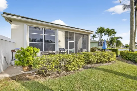 $397,500 | 7669 Rockford Road, Boynton Beach, FL 33472