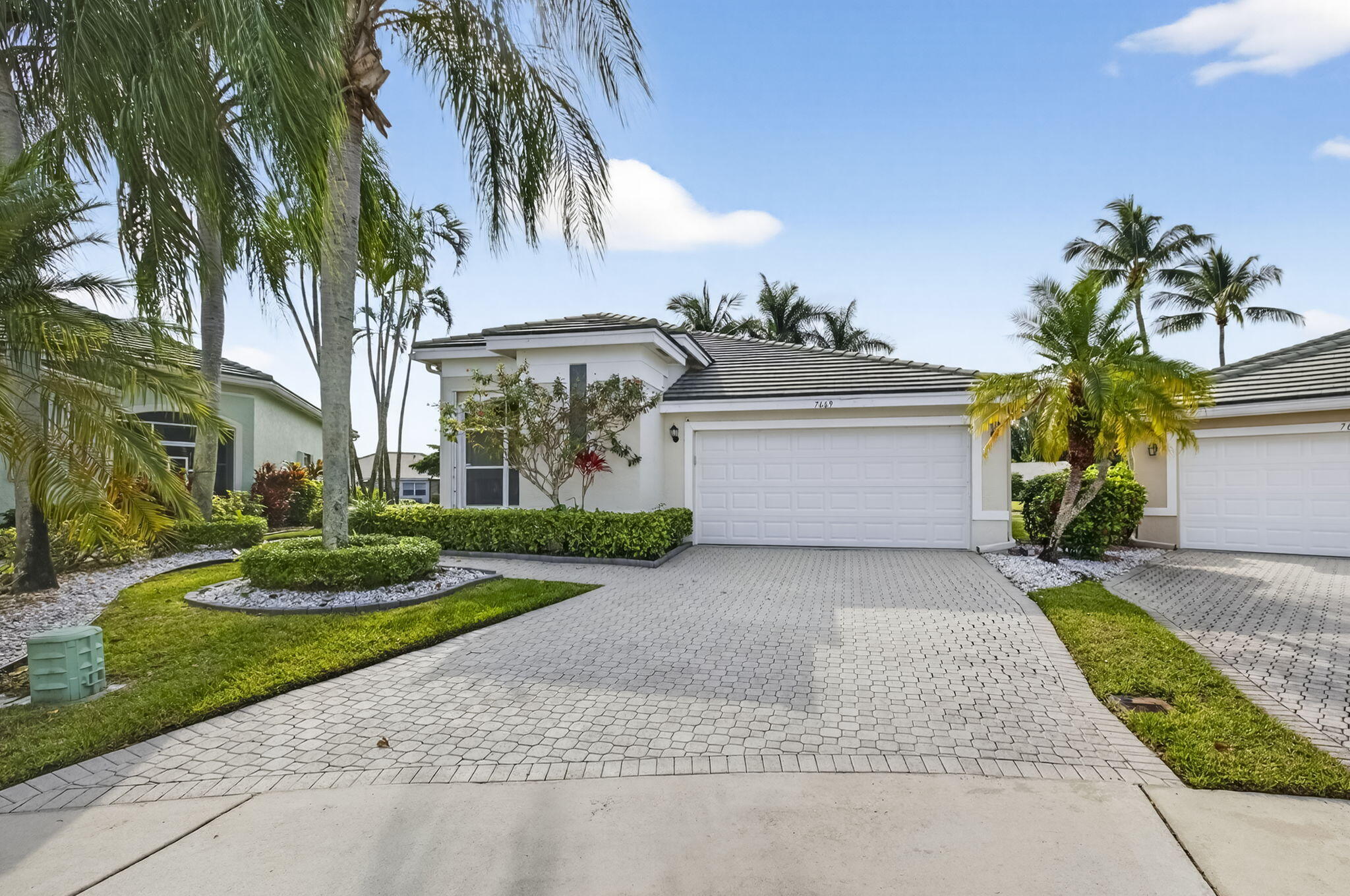 7669 Rockford Road Boynton Beach, FL 33472 - Photo 41 of 73 41-web-or-mls-3W7A8860_1