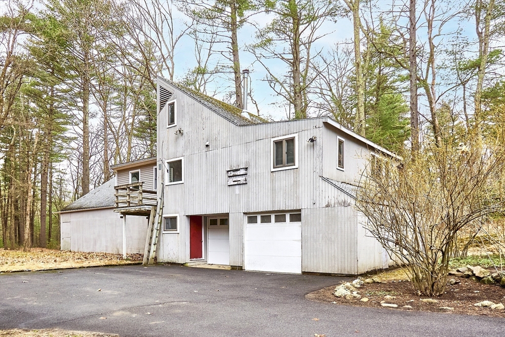 49 Stonehedge Road Lincoln, MA 01773 - Photo 32 of 34