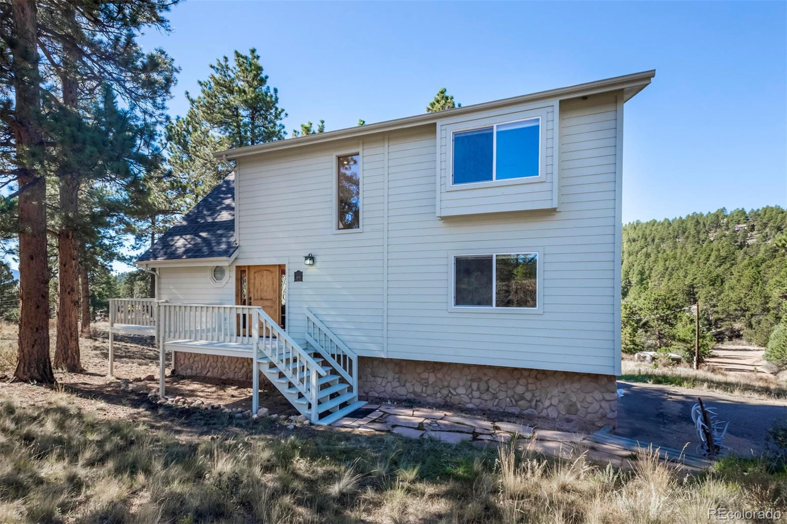 1041 Impala Trail Bailey, CO 80421 - Photo 4 of 34 Gallery Image 4