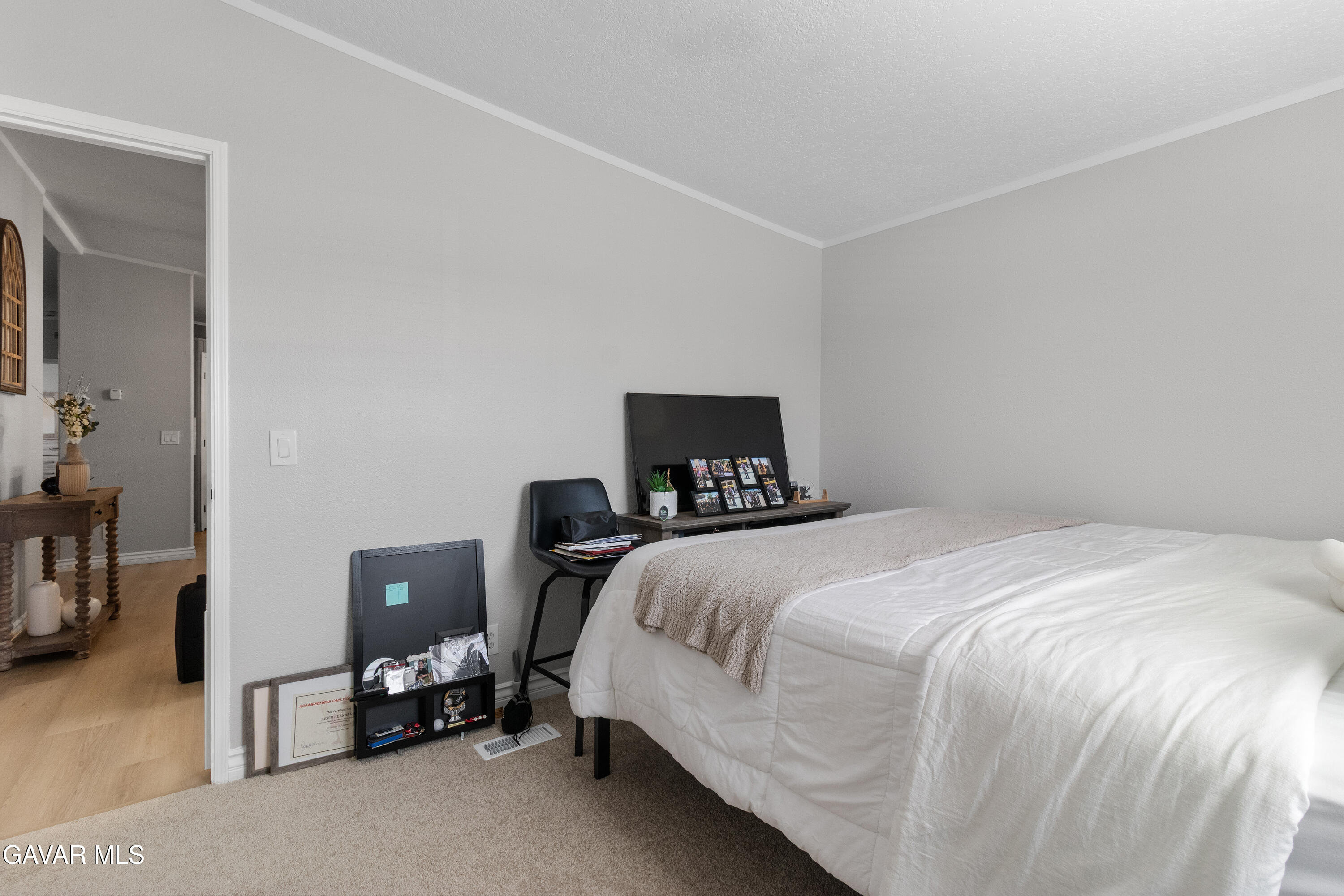 14556 East Tehachapi Boulevard Tehachapi, CA 93561 - Photo 16 of 29 Bedroom 1-2