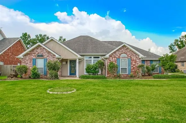 $300,000 | 125 Cottage Drive, Luling, LA 70070