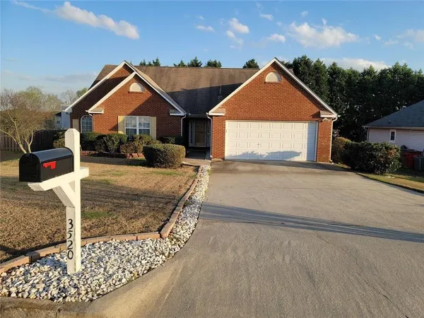 $350,000 | 3520 Stagecoach Pass, Ellenwood, GA 30294