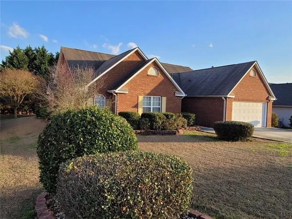 $350,000 | 3520 Stagecoach Pass, Ellenwood, GA 30294