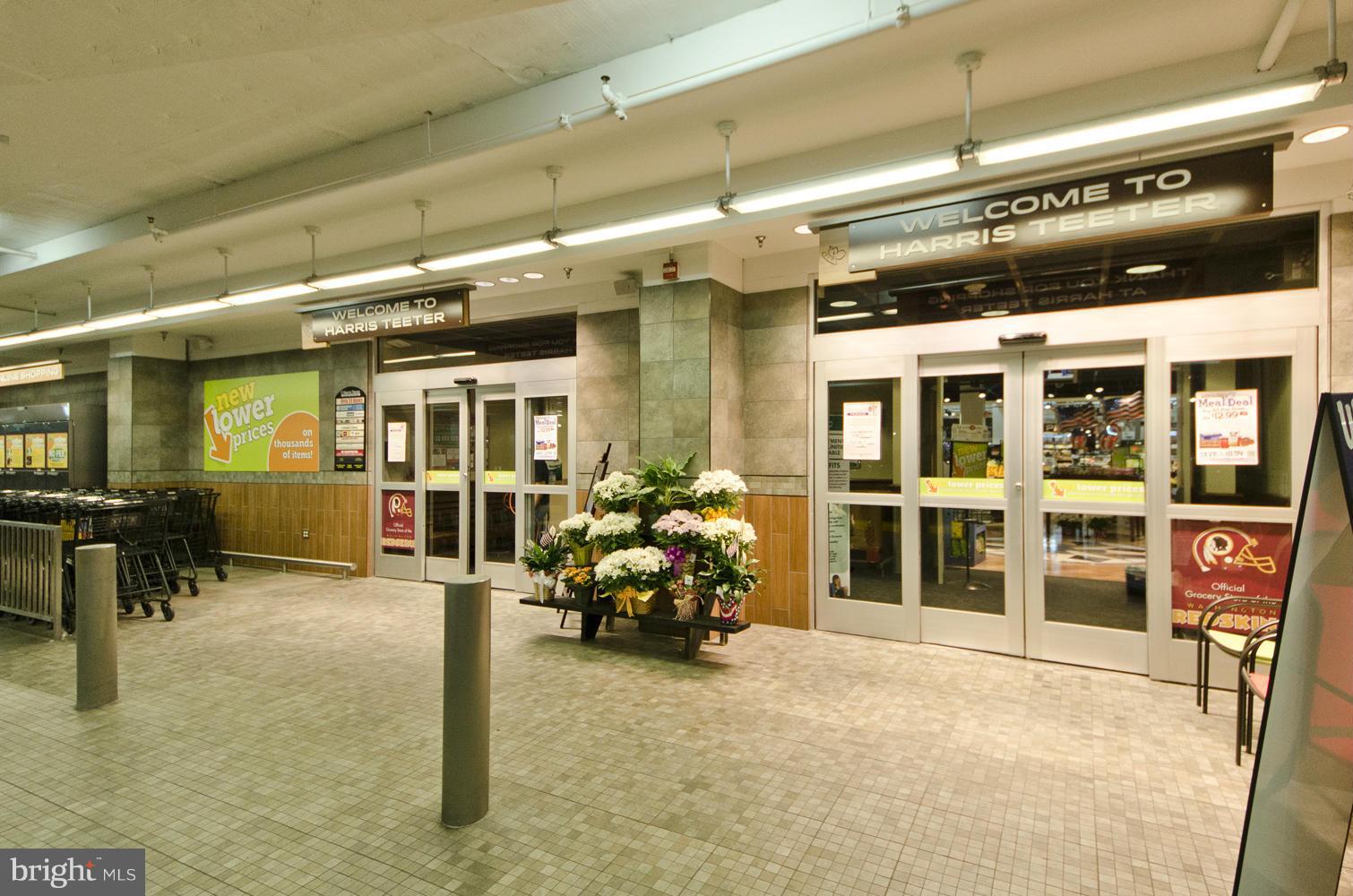 3600 South Glebe Road, Unit 602W Arlington, VA 22202 - Photo 20 of 30 Harris Teeter supermarket below - open 24/7