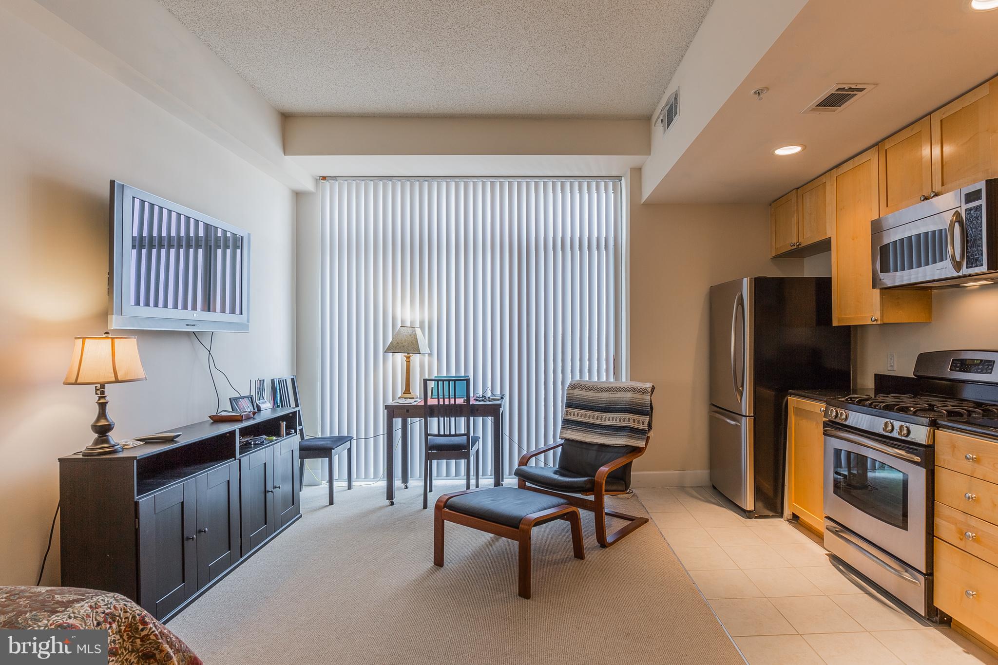 3600 South Glebe Road, Unit 602W Arlington, VA 22202 - Photo 3 of 30 Interior (General)