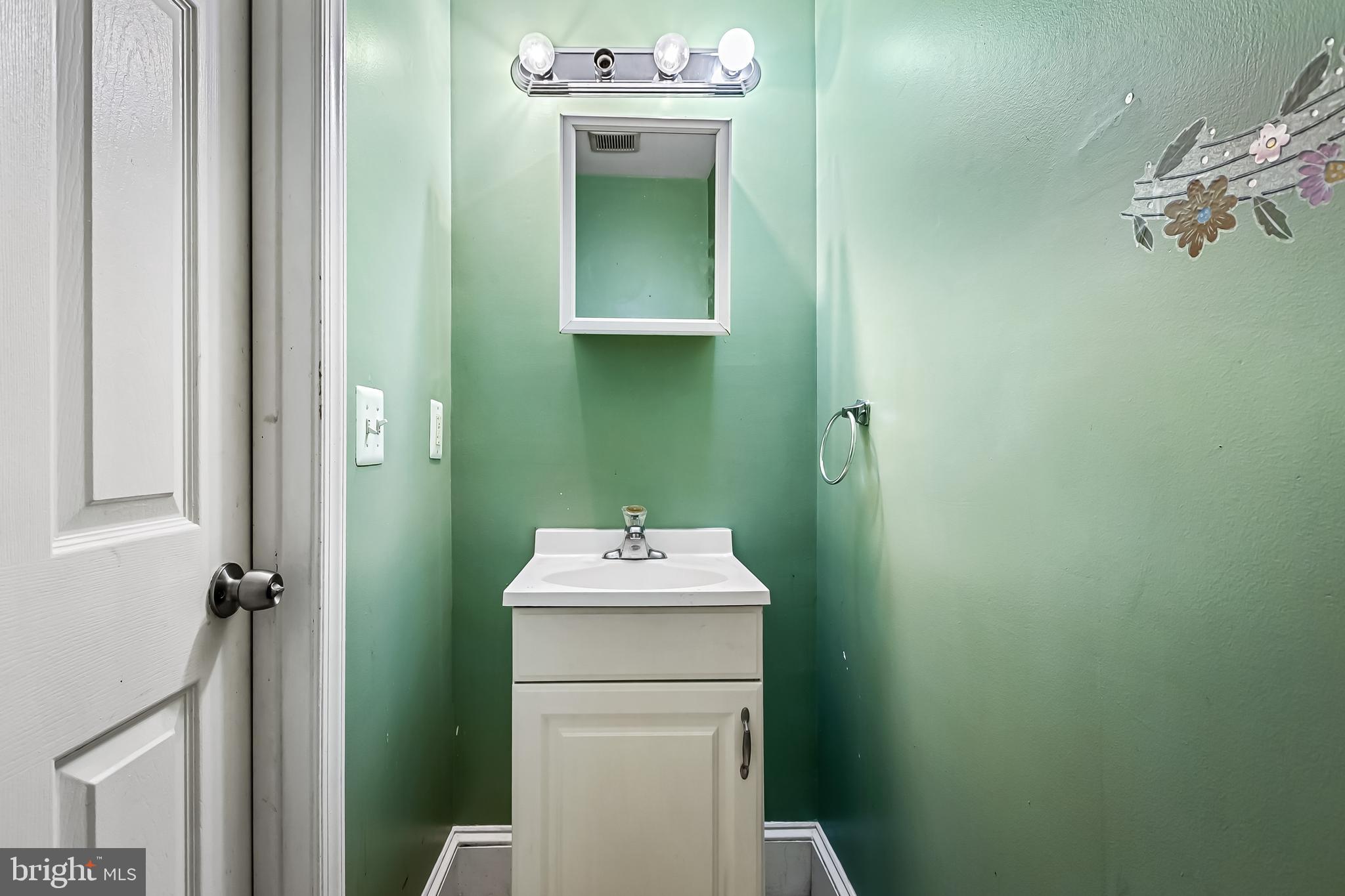 1806 East Lafayette Avenue Baltimore, MD 21213 - Photo 16 of 20