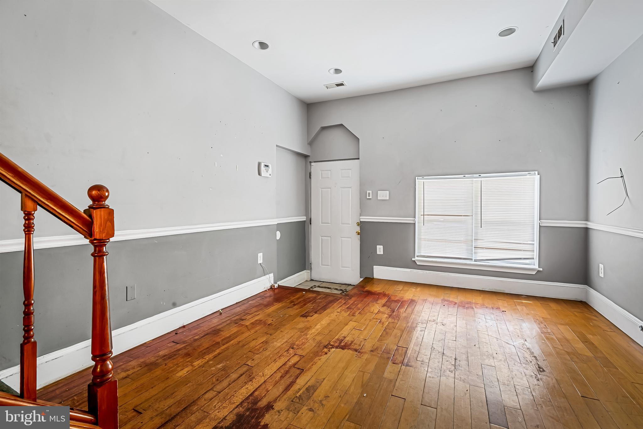 1806 East Lafayette Avenue Baltimore, MD 21213 - Photo 3 of 20