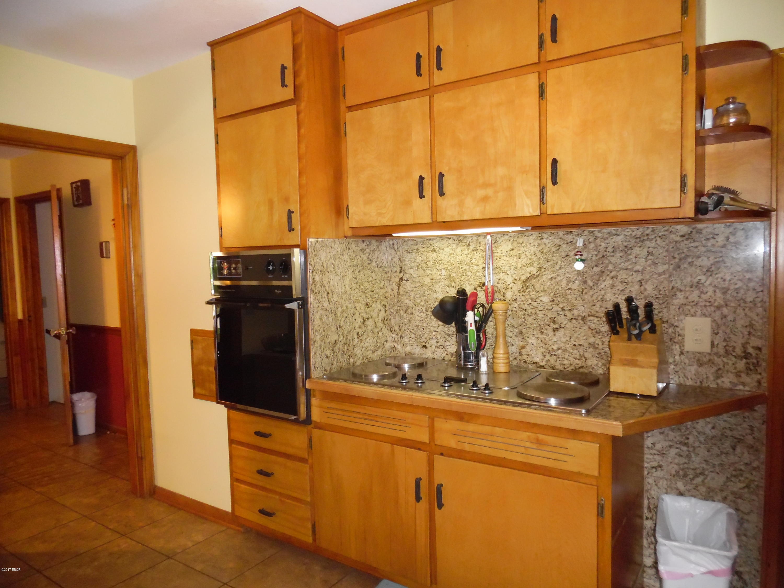 1822 East Richview Road Mount Vernon, IL 62864 - Photo 6 of 28 Gallery Image 6