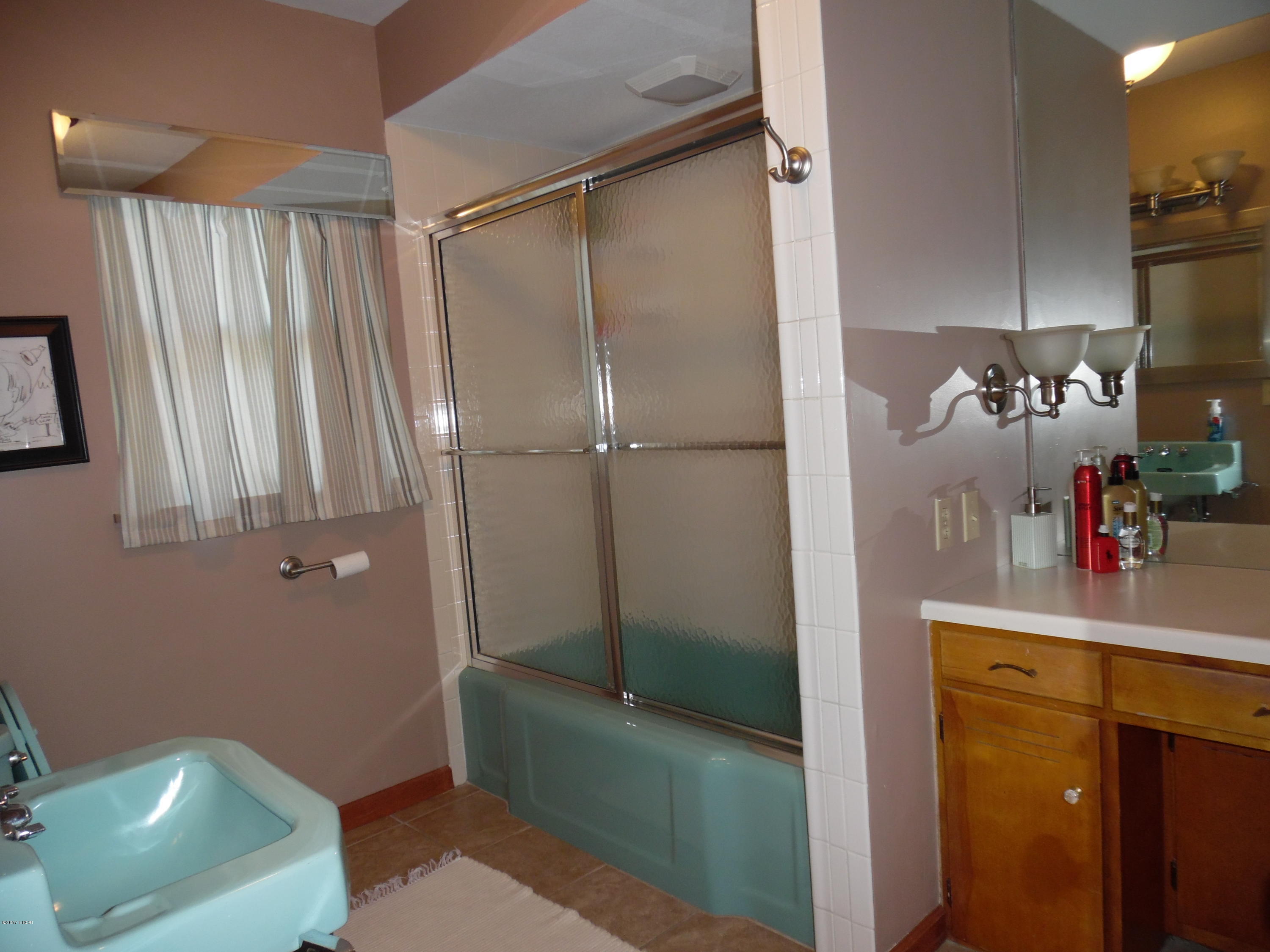1822 East Richview Road Mount Vernon, IL 62864 - Photo 10 of 28 Gallery Image 10