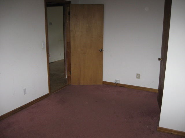 602 Mill Road Pembroke, VA 24136 - Photo 7 of 11 BEDROOM