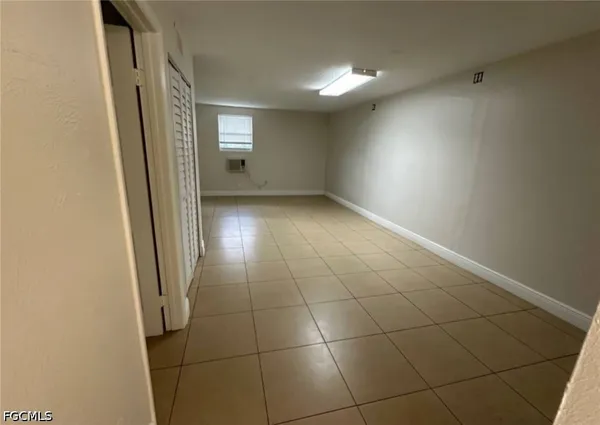 $1,600 | 2535 Parkway Street, Fort Myers, FL 33901