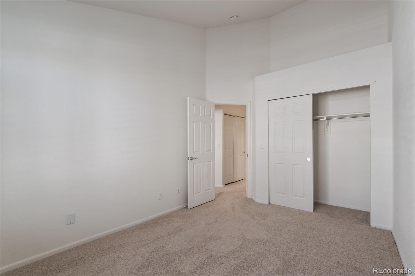 8339 Stonybridge Circle Highlands Ranch, CO 80126 - Photo 29 of 35