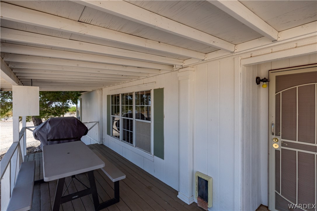 2161 Egar Road Golden Valley, AZ 86413 - Photo 23 of 41