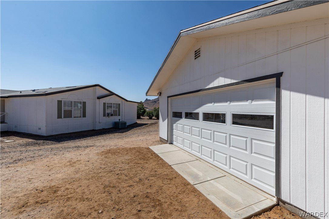 2161 Egar Road Golden Valley, AZ 86413 - Photo 38 of 41