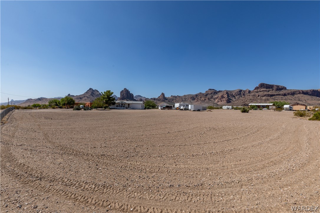 2161 Egar Road Golden Valley, AZ 86413 - Photo 39 of 41