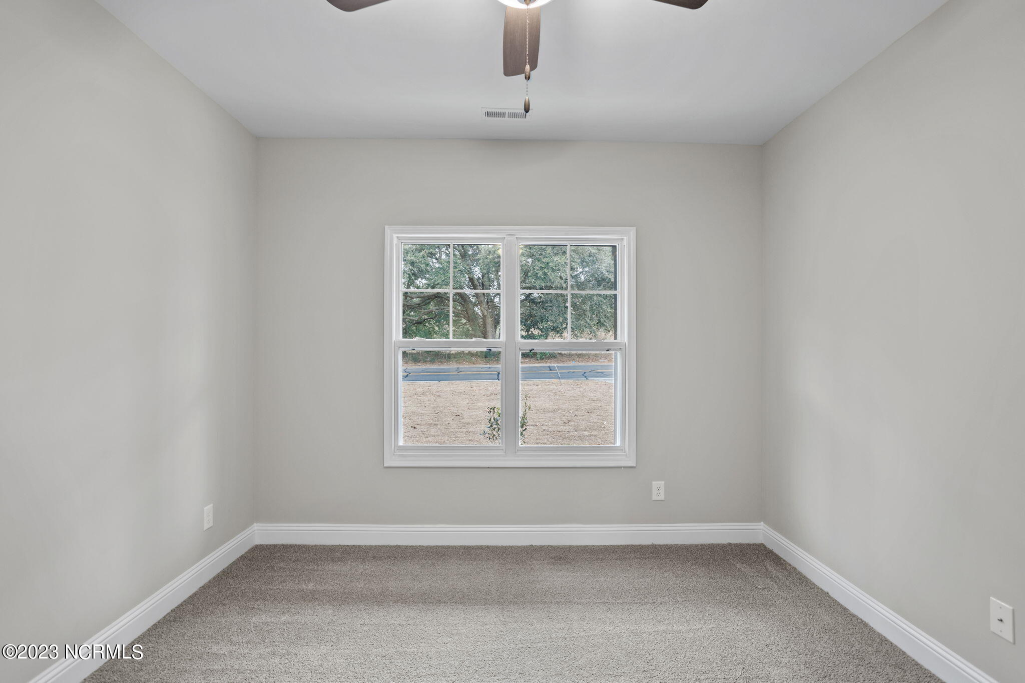 653 Reservation Road Aberdeen, NC 28315 - Photo 9 of 53 9-web-or-mls-6S5A2085