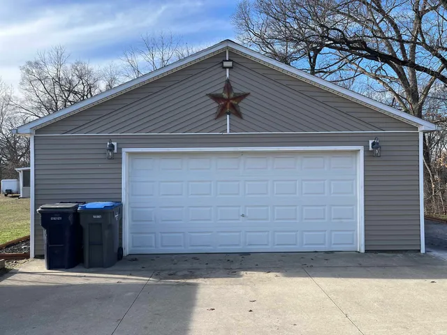 $450,000 | 410 Westcreek Drive, Warsaw, IN 46580